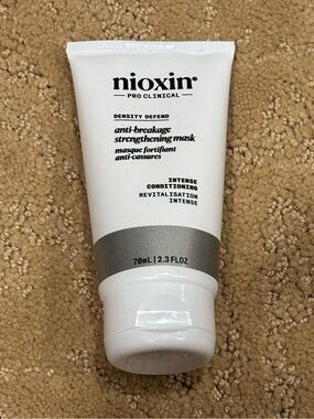 NIOXIN | Pro Clinical Anti-Breakage Strengthening Hair Mask